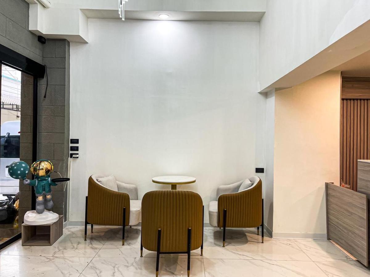 Nona Hotel, Bangkok Makkasan Экстерьер фото