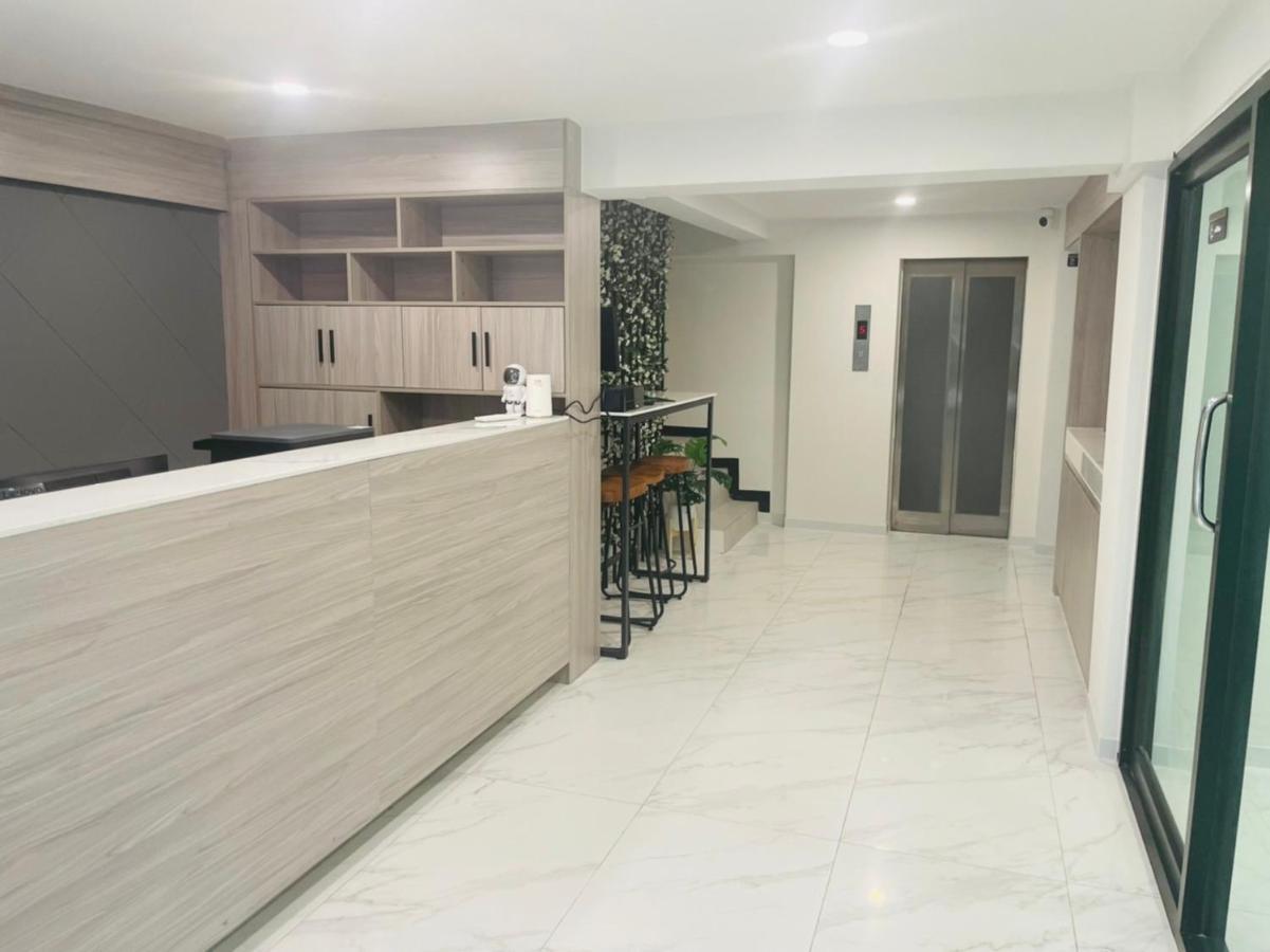 Nona Hotel, Bangkok Makkasan Экстерьер фото
