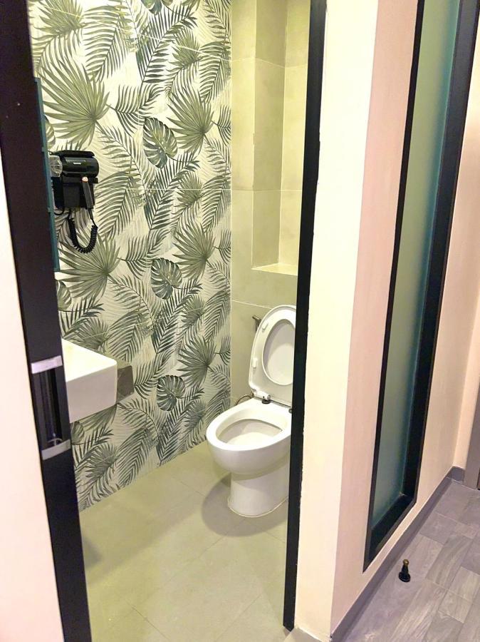 Nona Hotel, Bangkok Makkasan Экстерьер фото